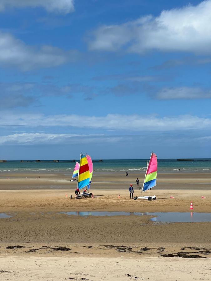 Sunny Apt On D-Day Beach With Parking Saint-Côme-de-Fresné Екстериор снимка